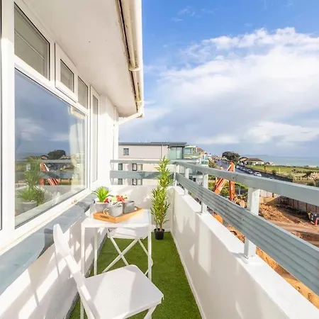Breath Taking Sea View 2 Bedroom Sleeps 6- Parking Bournemouth Exterior photo